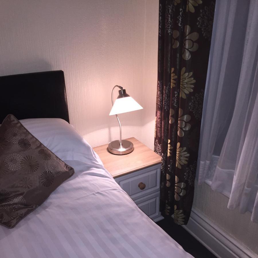 The Beechcliffe Hotel - Over 35'S Only ブラックプール 部屋 写真